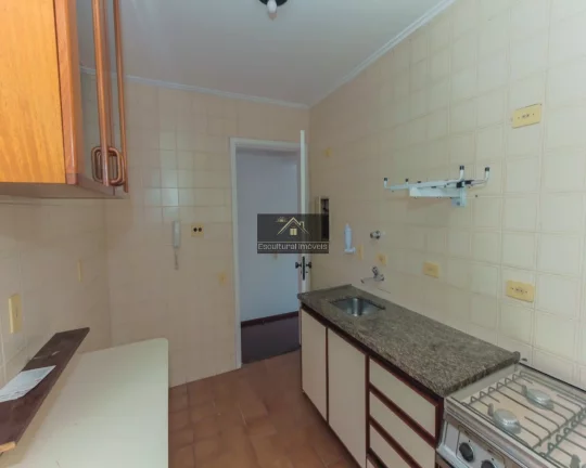 Imagem VENDA LOCAÇÃO CAMPO BELO APARTAMENTO 2 DORMITÓRIOS 1 VAGA SALA 2 AMBIENTES REPLETO DE ARMÁRIOS AR-CONDICIONADO GELADEIRA FOGÃO LAVADORA MICRO-ONDAS