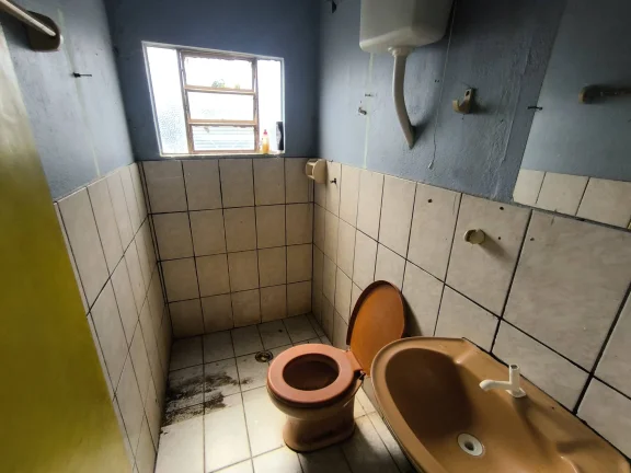 Imagem Casa 2/4 Sozinha No Lote No Sitios Santa Luzia