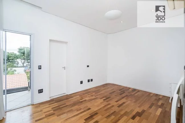 Imagem Casa Triplex a Venda no bairro Jardim Social - Curitiba, PR
