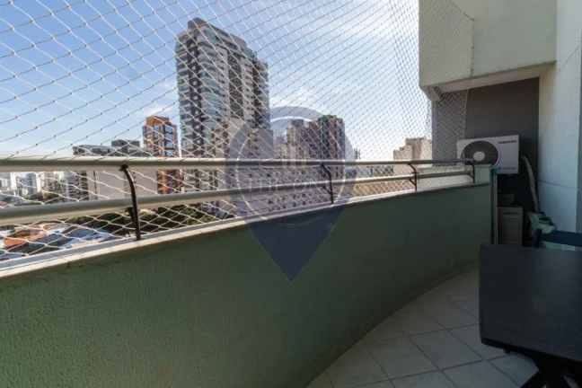 Imagem Apartamento à venda em Pinheiros, São Paulo-SP: 1 quarto, 1 suíte, 2 salas, 2 banheiros, 2 vagas de garagem, 80m². Confira!