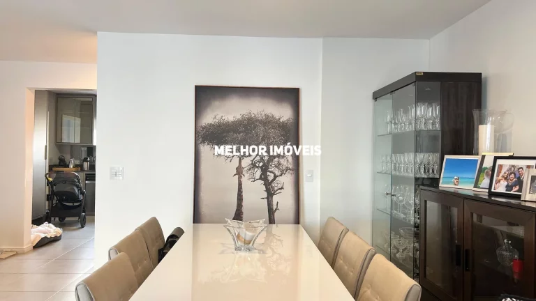 Imagem Apartamento com 03 dormitórios a venda, 119 m² - Centro Balneário Camboriú