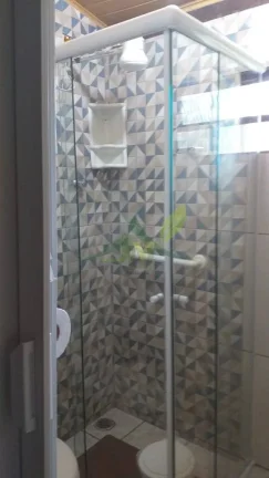 Imagem Linda Chácara em Piracaia: 1600m², Piscina, Lago, Poço, e Mais!