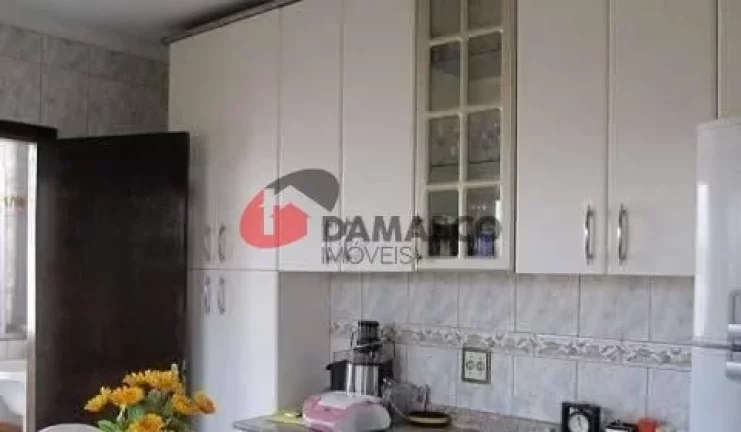 Imagem Sobrado à venda 3 Quartos, 1 Suite, 6 Vagas, 195M², Vila Alpina, São Paulo - SP