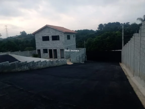 Imagem Galpão com 300m² em Itaquaquecetuba.