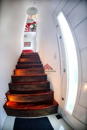 Imagem Casa com 8 dormitórios à venda, 400 m² por R$ 840.000 - Maria Paula - Niterói/RJ