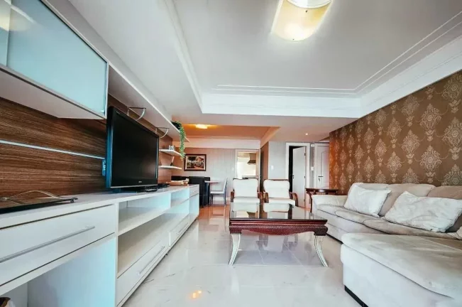 Imagem Apartamento Vista Mar com 3 dormitórios sendo 1 suíte e 1 vaga de garagem em Balneário Camboriú