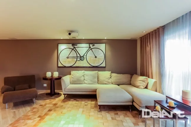 Imagem Apartamento em frente do Clube Curitibano - com 4 dormitórios à venda, 247 m² por R$ 1.890.000 - Água Verde - Curitiba/PR