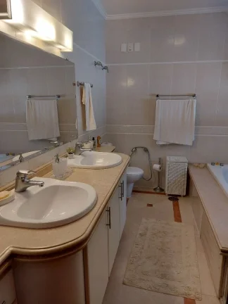 Imagem Casa com 3 dormitórios à venda, 379 m² por R$ 2.650.000,00 - Granja Viana - Cotia/SP