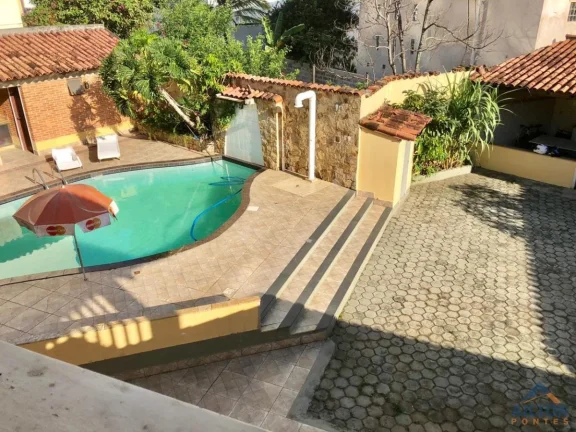 Imagem Casa com 5 quartos, 500m2, para locação em Guarapari, Muquiçaba