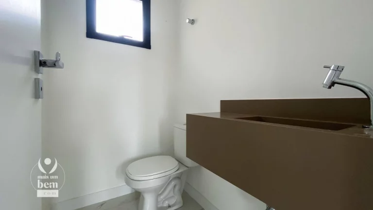 Imagem Lindo sobrado alto padrão 179 m², 3 quartos sendo uma suíte, terraço à venda por R$ 1.115.000 - Guabirotuba - Curitiba/PR