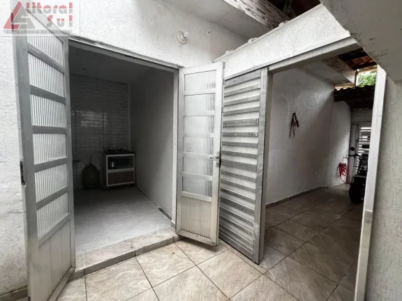 Imagem CASA RESIDENCIAL em PRAIA GRANDE - SP, GUILHERMINA