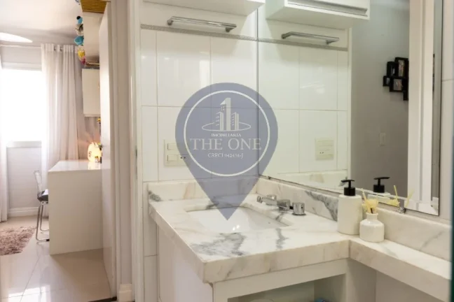 Imagem Imperdível apartamento à venda na Aclimação, São Paulo-SP! 3 quartos, 1 suíte, 2 salas, 2 banheiros, 1 vaga, 65m².