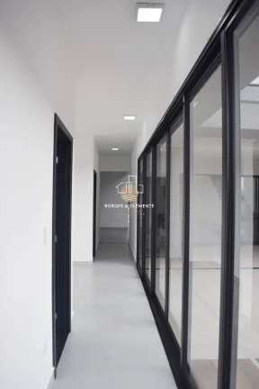 Imagem Casa com 4 Suítes e Design Moderno em condomínio