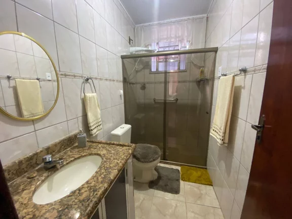 Imagem Vendo esta excelente casa.
Nova Friburgo:
Bairro: Cônego.
Valor: 690 mil.
Tel: 22 99906 5599.

• ...