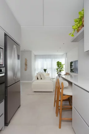 Imagem Apartamento com 3 dormitórios Locacão sendo 3 suítes, 122 m² - Centro - Bal. Camboriú/SC