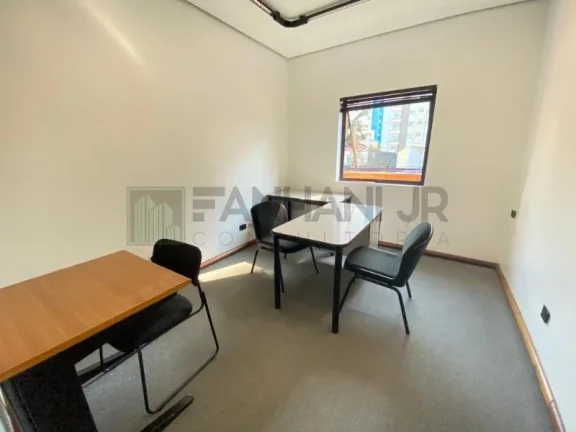 Imagem Imperdível: Casa Comercial de Alto Padrão no Jardim América, São Paulo-SP, 6 salas, 6 banheiros, 20 vagas de garagem, 370m²!