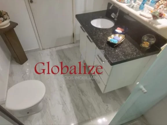 Imagem Apartamento com 3 dormitórios, suíte e dependência total no bairro Pompeia em Santos por R$ 1.350.000,00