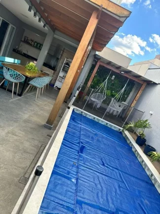Imagem SOBRADO IMPONENTE - MOBILIADO - RESIDENCIAL JARDIM DE MÔNACO - HORTOLÂNDIA