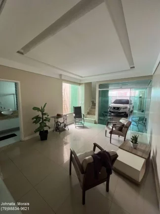 Imagem Casa à Venda em Rua Pública no Bairro 18 do Forte - Confira os Detalhes!