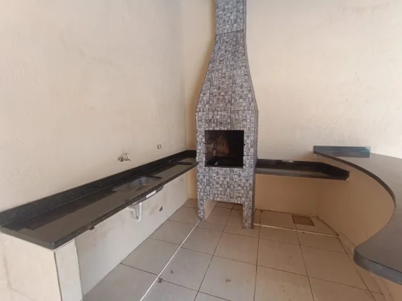 Imagem Casa De 3/4 Sendo Duas Suites Sozinha No Lote No Jardim Paraiso Ao Lado Anel Viario