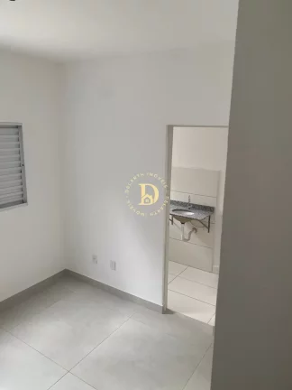 Imagem Casa - Santa Edwiges - São José dos Campos - 3 Dormitórios (1 Suíte) - 140m²