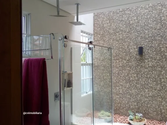 Imagem Casa moderna. 1o piso em conceito aberto, ampla sala, cozinha americana com ilha, lavabo, despensa, ...