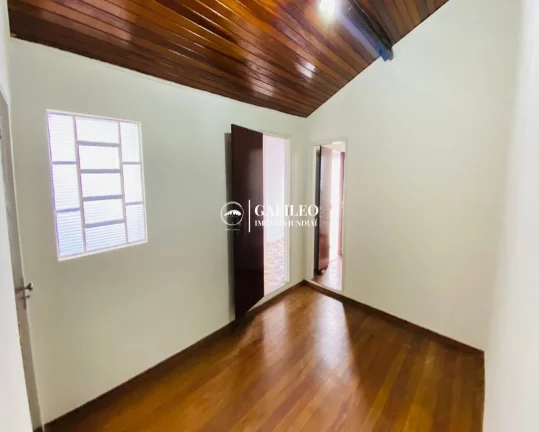 Imagem CASA TÉRREA Á VENDA NO CENTRO DE JUNDIAÍ - SP