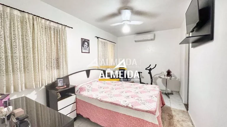Imagem Casa com 3 dormitórios à venda, 118 m² por R$ 450.000,00 - Jardim Paulista - Rio Claro/SP