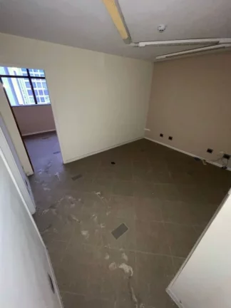 Imagem SALA COMERCIAL PARA VENDA EM FRENTE AO FÓRUM CÍVEL