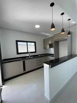 Imagem Casa à Venda no Bairro Parque das Árvores em Boituva