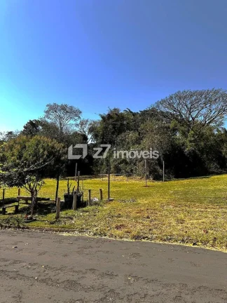 Imagem Área de Lazer com Piscina, Mandaguaçu/PR