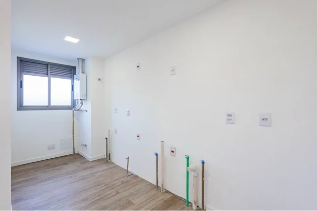 Imagem Apartamento à venda no bairro Passo da Areia - Porto Alegre/RS