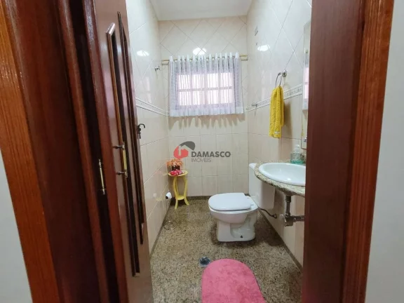 Imagem Sobrado à venda 3 Quartos, 2 Vagas, 187M², Campestre, Santo André - SP