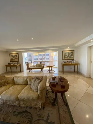 Imagem Luxuoso apartamento de 5 quartos e 4 suítes em Higienópolis, São Paulo-SP: 5 banheiros, 5 vagas de garagem e 450m² de área.