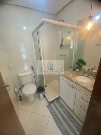 Imagem Imperdível! Apartamento à venda no Recreio dos Bandeirantes, Rio de Janeiro-RJ, com 3 quartos, 2 suítes, 1 sala, 3 banheiros, 2 vagas de garagem e 93m2.