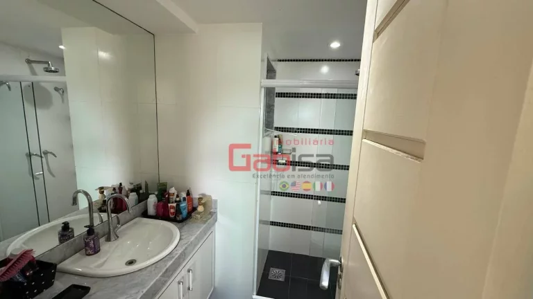 Imagem Apartamento com 3 dormitórios à venda, 170 m² por R$ 1.500.000,00 - Passagem - Cabo Frio/RJ