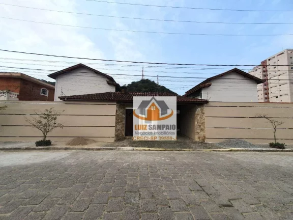 Imagem Sobrado em Condomínio com Piscina, 2 Suítes, 150m Praia do Sonho