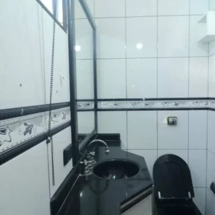 Imagem Sobrado com 3 dormitórios para alugar, 286 m² por R$ 3.413,00/mês - Vila Curuçá - Santo André/SP