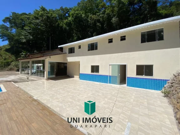 Imagem Linda chácara com nascente em Iguape com 2 excelentes casas, em Guarapari.