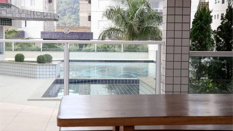 Imagem APARTAMENTO COM 104.46 m² - FORTE - PRAIA GRANDE SP