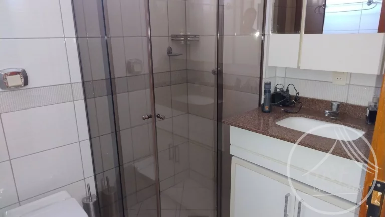 Imagem Vendo cobertura plana em Balneário Estreito Fpolis SC, 162,35m2