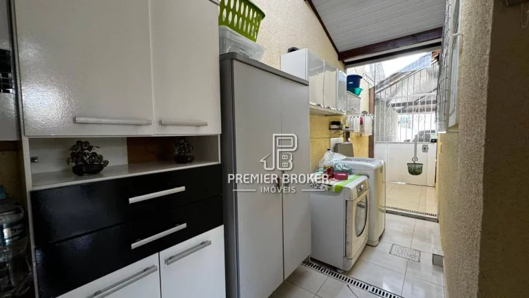 Imagem Casa à venda, 122 m² por R$ 720.000,00 - Araras - Teresópolis/RJ