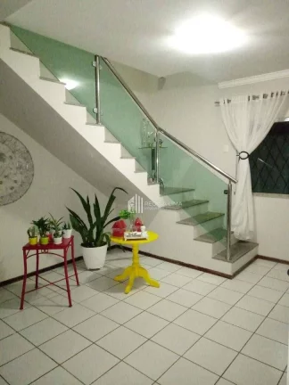 Imagem Casa duplex, pronta para morar, 4 dormitórios à venda por R$ 1.300.000,00 - Gurupi - Teresina/PI