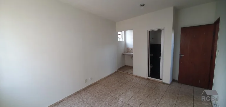 Imagem GALPAO COMERCIAL em ESMERALDAS - MG, CENTRO