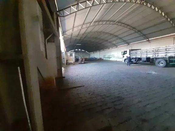 Imagem Pavilhão comercial com 3.738,54m² em Passo Fundo/RS