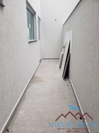 Imagem Casa T?(C)rrea com Porcelanato e Portão Automático É Só Mudar!