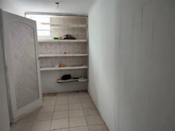 Imagem Sobrado à Venda em Mauá-SP, Parque São Vicente: 3 Quartos, 3 Suítes, 4 Banheiros, 2 Vagas, 145m² de Área
