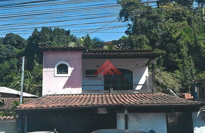 Imagem Casa com 3 dormitórios à venda, 140 m² por R$ 400.000,00 - Maceió - Niterói/RJ