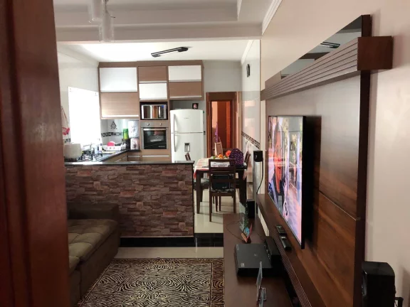 Imagem Casa Maravilhosa Térrea com 125 m² 3 Dormitórios Estuda Permuta