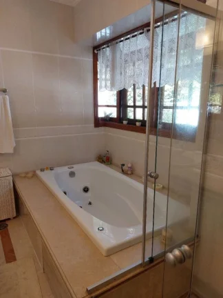 Imagem Casa com 3 dormitórios à venda, 379 m² por R$ 2.650.000,00 - Granja Viana - Cotia/SP